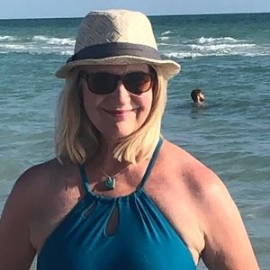 Meet your Posher, Sharon